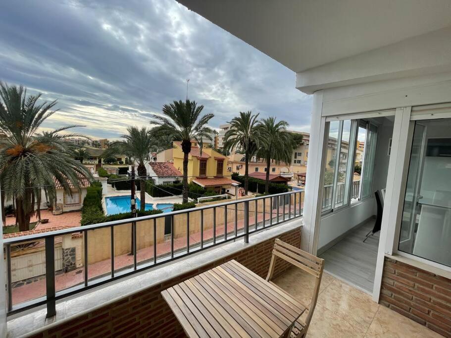 Nice Apartment Near The Sea Torrevieja Esterno foto