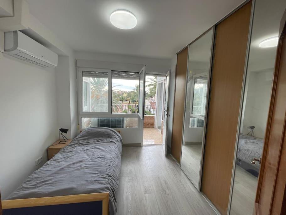 Nice Apartment Near The Sea Torrevieja Esterno foto