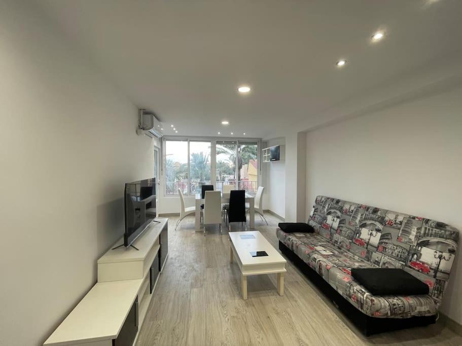 Nice Apartment Near The Sea Torrevieja Esterno foto